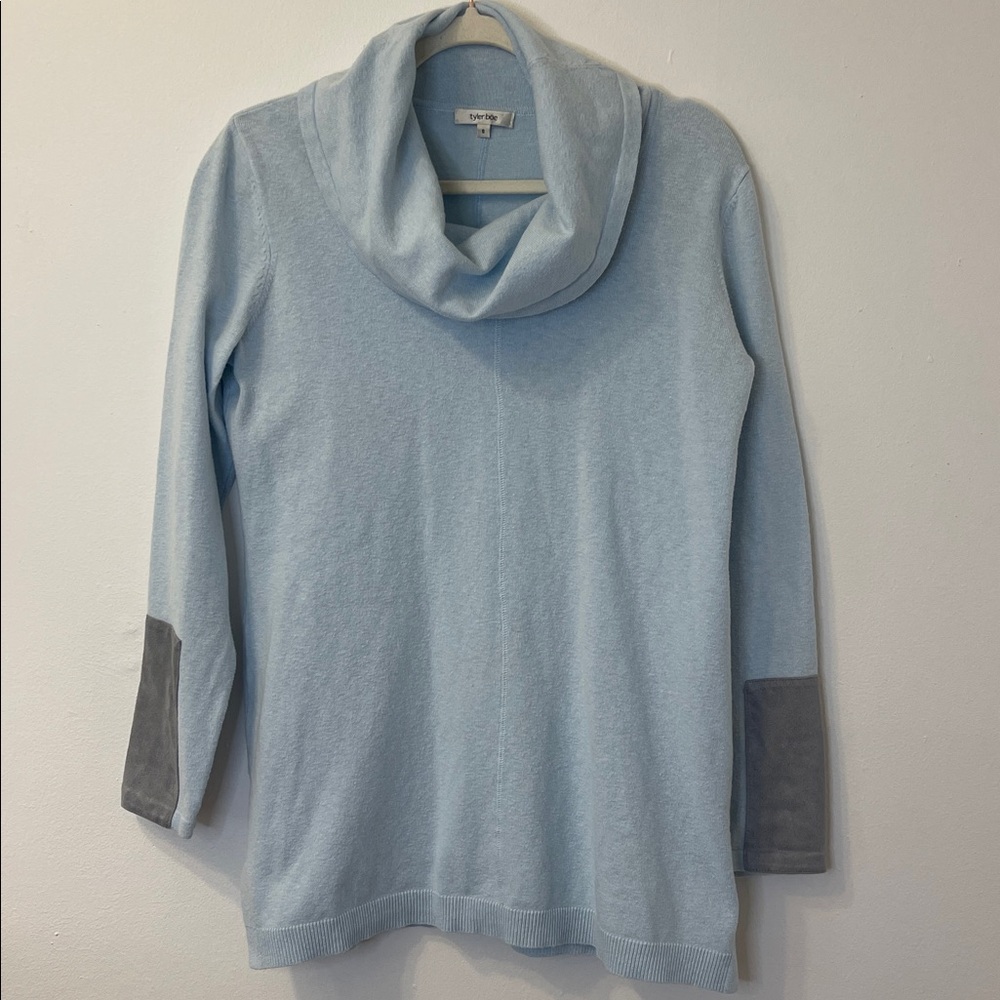 Tyler Boe Oversized Sky Blue Sweater Patch Sleeves Size Small PTP 20” EUC